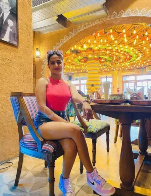 Nandini Call Girls